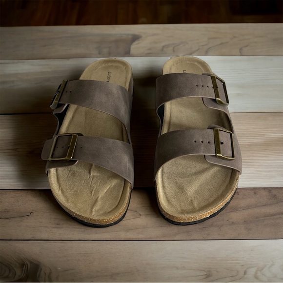 Lucky Brand Men’s Blanc Footbed Double Strap Buckle Suede Cork Sandal - Picture 5 of 7